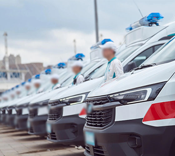 玛多县服务车队展示